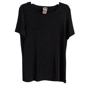 EZL Black polyester/lycra off white dotted top. Pre owned. Size M